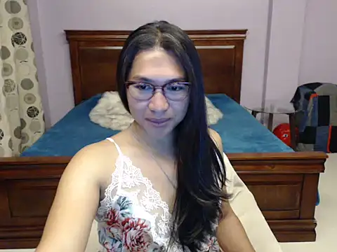 Cassandra Sweettease16 online show from September 25, 5:53 pm