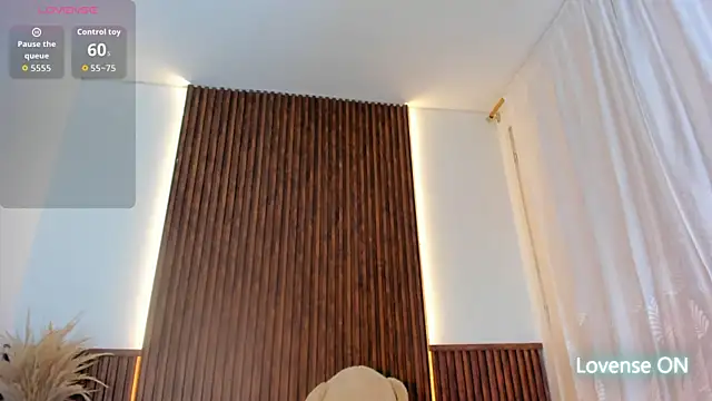 tifanny doll01 online show from December 17, 2:00 pm