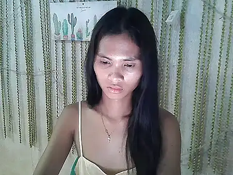 hugecock petite online show from March 13, 10:32 am