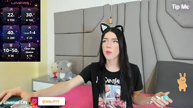 AlanaRosee   online show from November 14, 9:01 pm