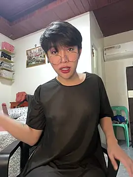 Keyka15 online show from February 2, 1:43 pm