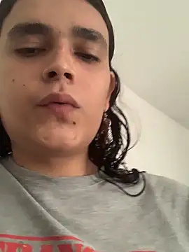 La-Gatiita-trans online show from October 21, 2:51 pm