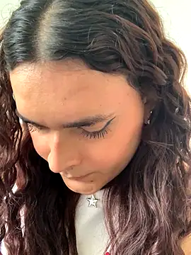 La-Gatiita-trans online show from November 30, 7:16 pm