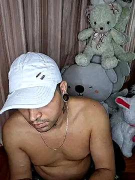 Maximiliano-03 online show from January 8, 4:27 am