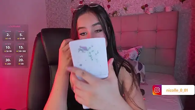 amelia ferrerx online show from November 11, 4:14 am