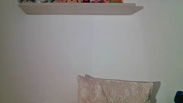 valeriahornier online show from June 3, 4:03 am