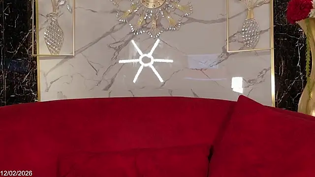 CHRIS TWIINK online show from February 13, 7:15 am