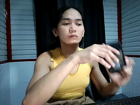 xwildflowerx online show from February 11, 8:55 am