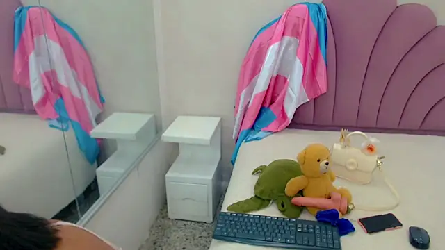 horny bri  online show from December 20, 1:28 pm