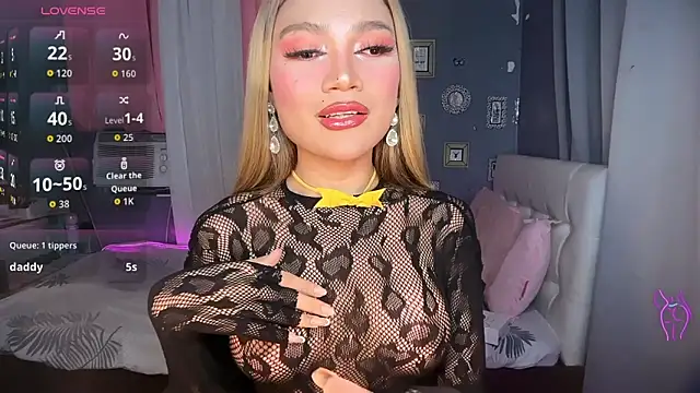 Tsfoxyangelx online show from June 17, 8:54 pm