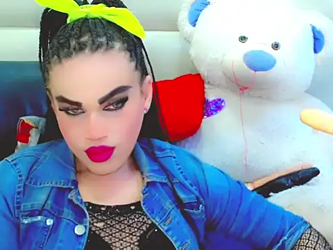 NharaBigCock online show from December 20, 8:04 pm