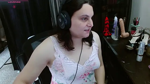 Salacious Sage online show from March 18, 2:27 pm