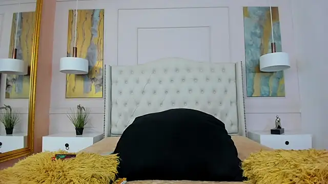 RosaliaMontero online show from February 25, 3:33 am