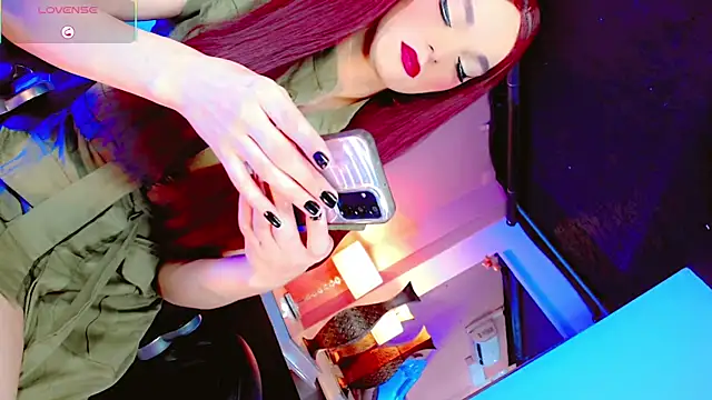 AnnaRouseQueen online show from March 1, 8:25 pm