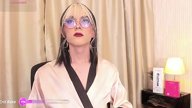 cleeo nile online show from December 16, 4:17 am