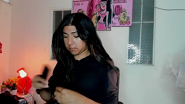 Hopemoretti online show from March 2, 11:00 pm