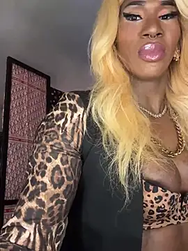 Motherbigbus online show from March 4, 11:25 am