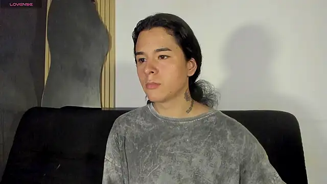 Angel-umbra online show from January 17, 8:49 pm