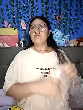 Mailly Gabby online show from December 4, 1:10 am