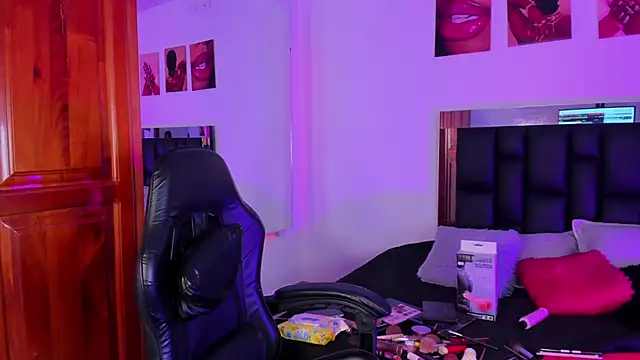 ValeryTs1 online show from March 13, 6:35 pm