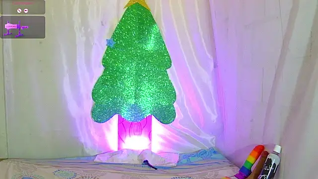 kattycat   online show from December 19, 5:23 am