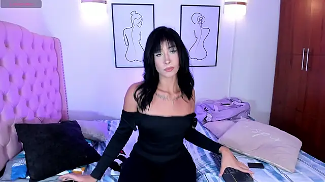 georgina manccini online show from December 5, 6:14 pm