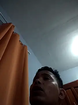 jevtobias online show from January 7, 10:40 am