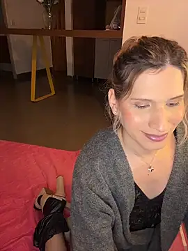 milablossom01 online show from February 3, 7:13 am