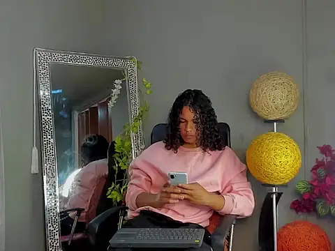 dylaans19 online show from February 23, 2:42 pm