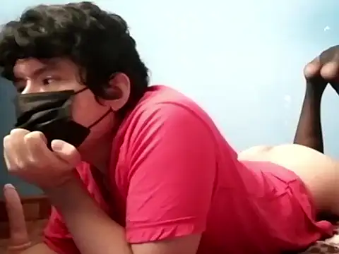 Slutty Femboyy online show from January 16, 5:42 pm