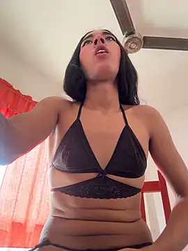 mariana doll2 online show from June 6, 7:10 pm