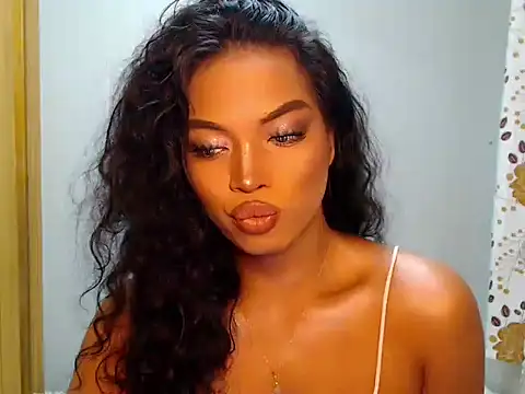 girlyteengrl online show from February 24, 11:14 am