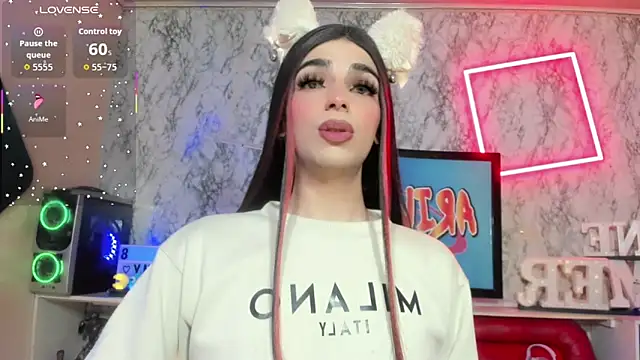 Maddye Fox online show from March 29, 9:37 pm