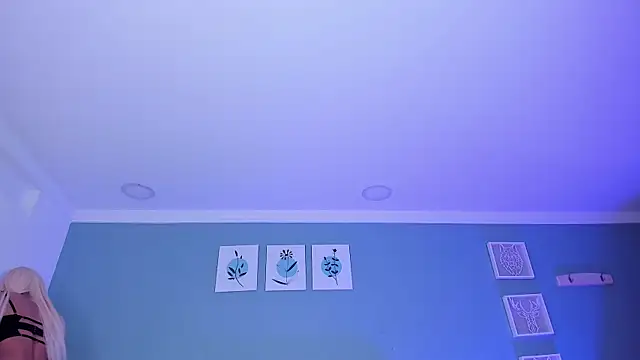 Valentina Rujano online show from June 28, 2:17 am