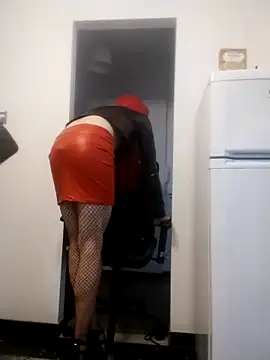 LASCHIAVA6TV72 online show from April 7, 2:18 pm