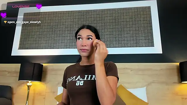 Chloee  Adams online show from March 17, 1:13 pm