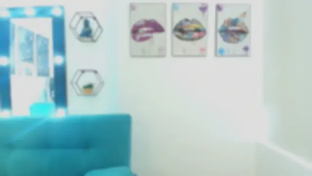 Natt honey online show from April 4, 1:42 pm