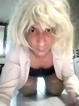 marti 8 online show from April 6, 5:35 pm