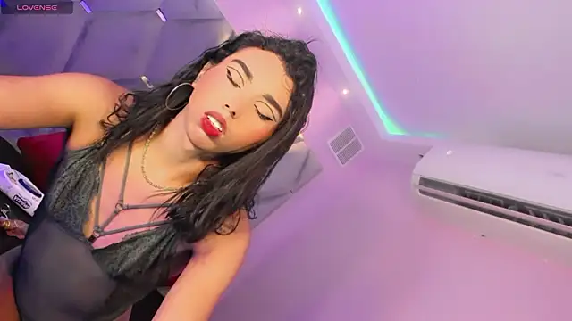 Daniiela Ember online show from March 14, 12:20 pm