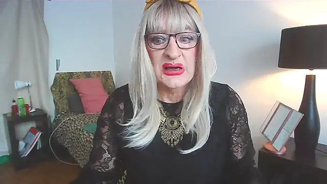 sophyTV online show from March 28, 1:46 pm