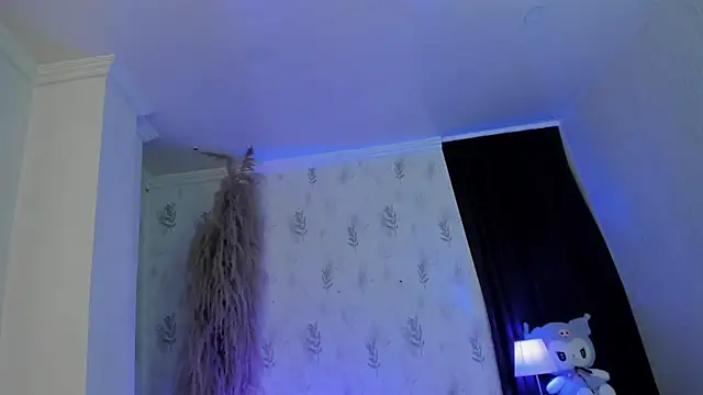 Babyfox gh online show from April 1, 9:12 pm