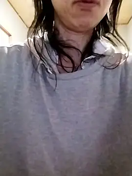 mako7612 online show from March 19, 1:44 pm