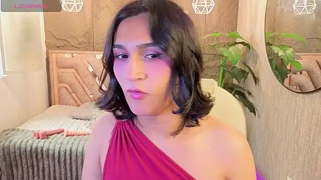 Zoee Kiss  online show from July 22, 8:46 pm