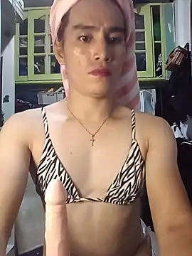HornyKerujieTrans online show from July 5, 3:22 am