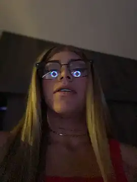 Kethe Sofi online show from April 14, 1:21 am