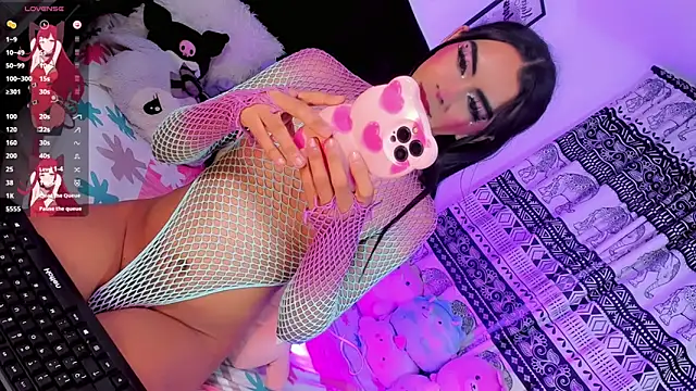 SexyMoon09 online show from June 3, 12:45 am