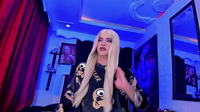 Mia Colucci25 online show from June 27, 11:10 pm
