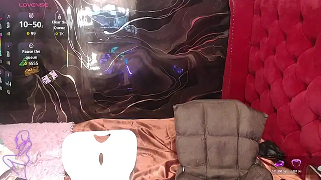 YourtsBella online show from July 15, 10:42 am