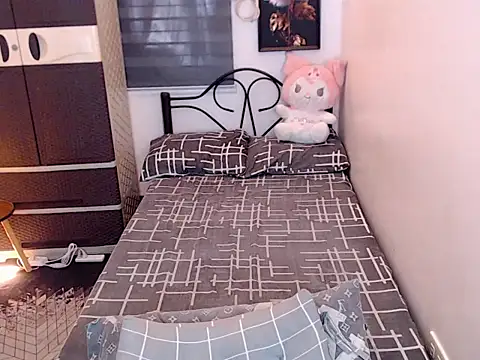 yoursweetangelxxx online show from August 5, 6:30 am