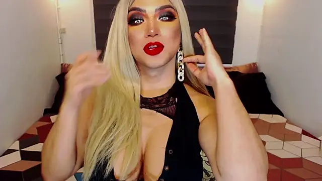 HugeCockDominantXxX online show from March 18, 9:14 pm